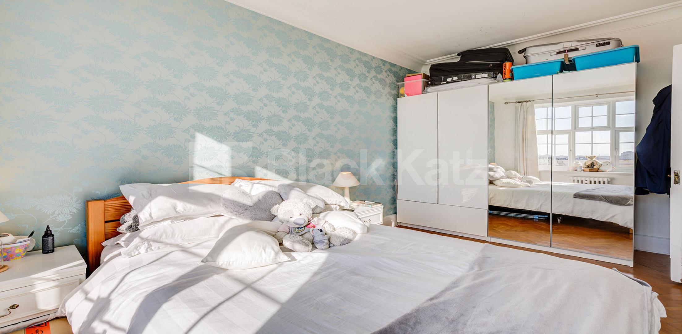 			2 Bedroom, 1 bath, 1 reception Flat			 Finchley Road, Finchley Road - Swiss Cottage